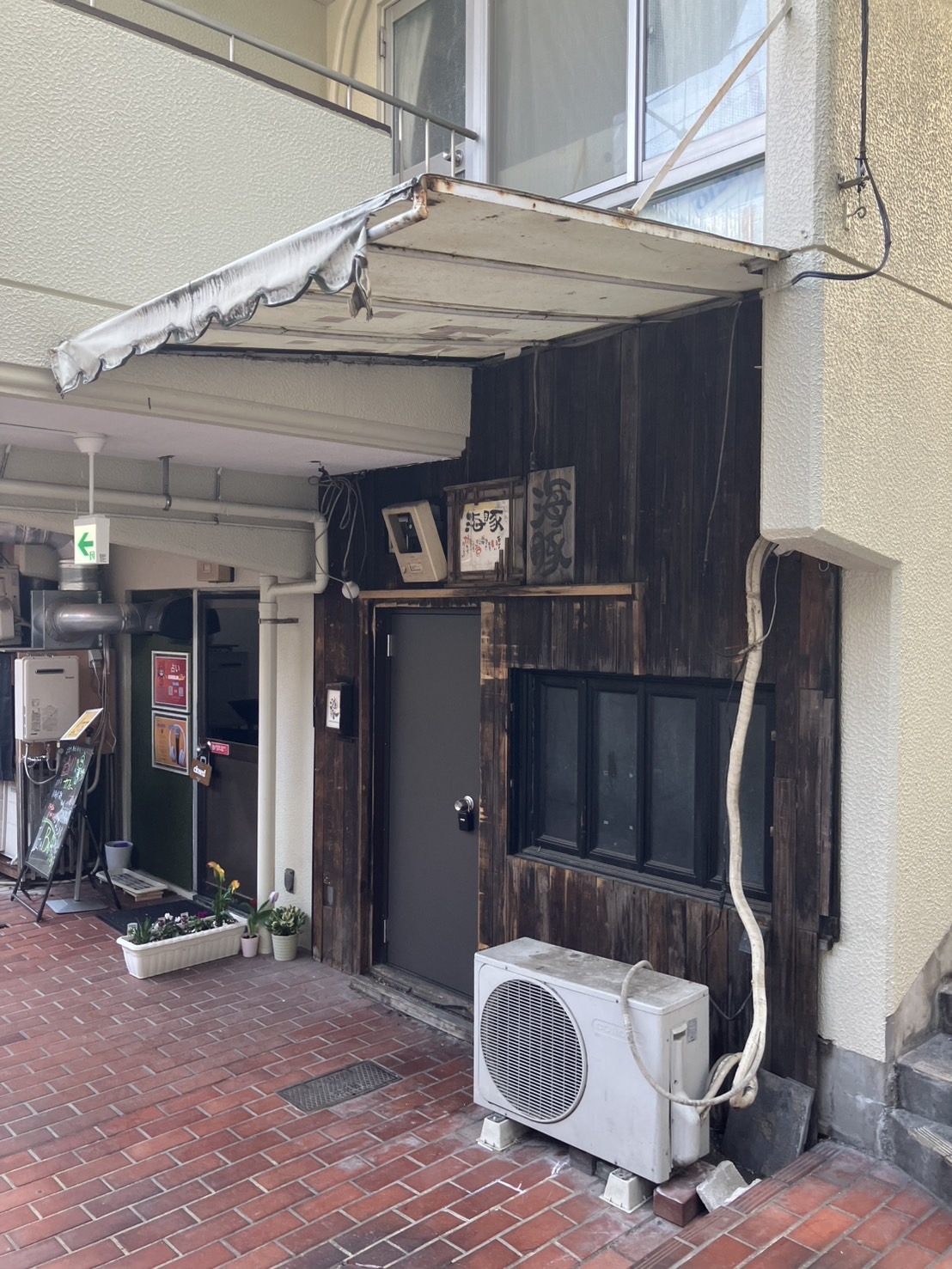 【新宿区】東新宿駅徒歩3分　職安通り沿い1階居酒屋物件！